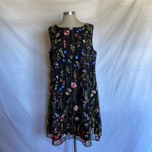 TAHARI BLACK FLOWER DRESS SIZE 12